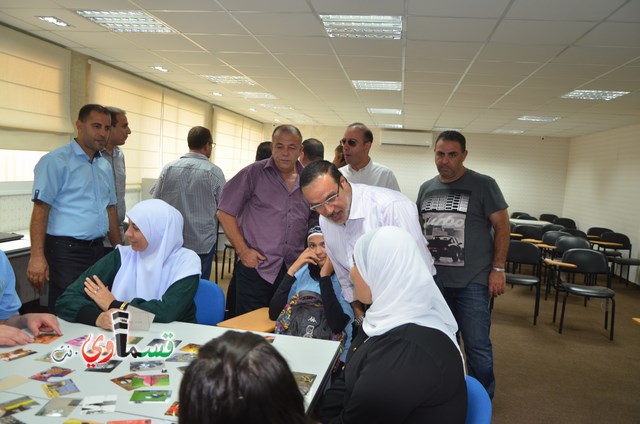 رئيس البلدية المحامي عادل بدير يهنئ الطلاب وأولياء الأمور والمدراء والمعلمين بمناسبة بداية السنة الدراسية 2015/2016..